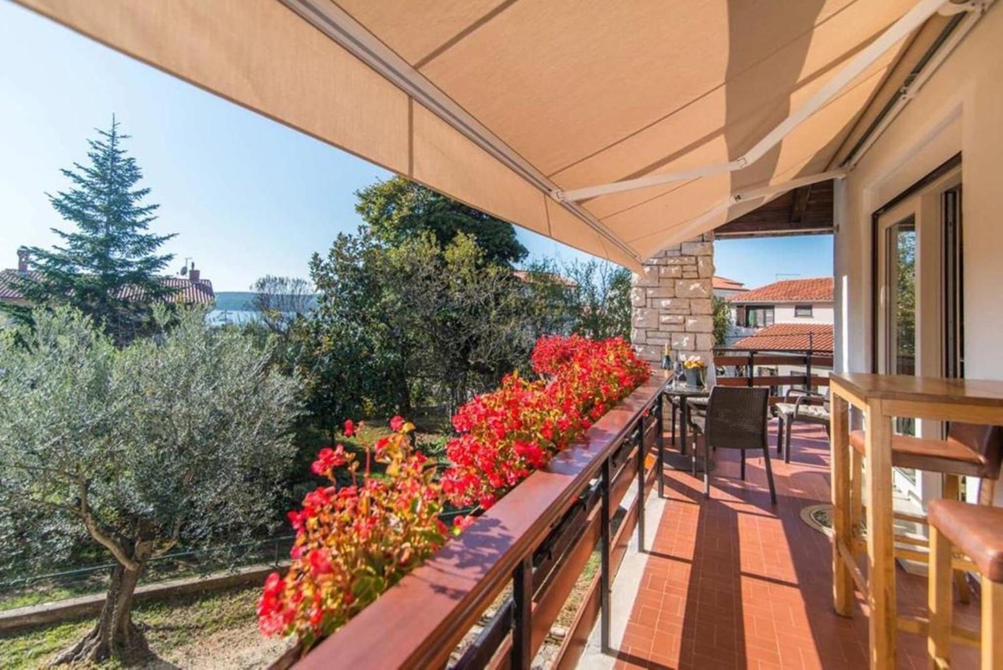 Villa Amalija - Apartment Amy Medulin Exteriér fotografie
